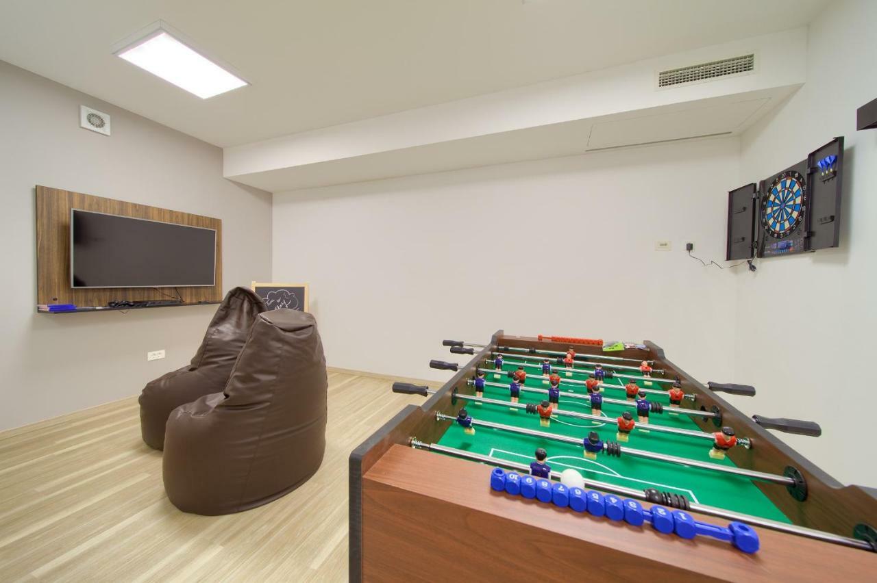Holiday Home Elegant Vrh  エクステリア 写真